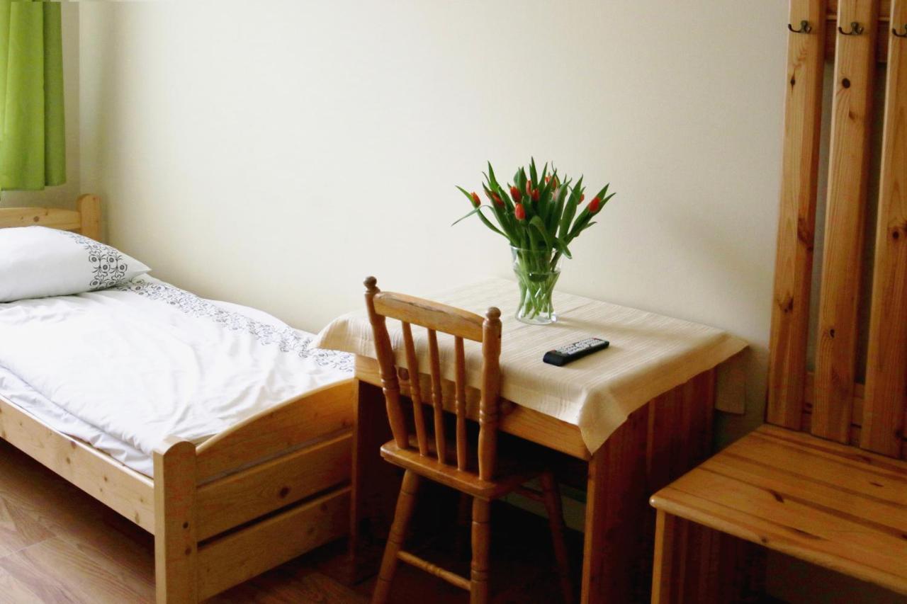 Hostel Rest Краков Экстерьер фото